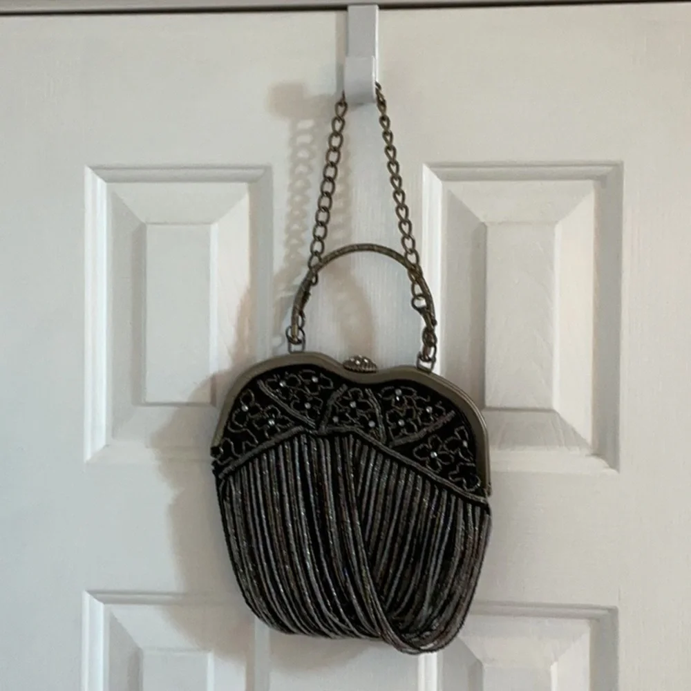 Vintage-Inspired Black Beaded Fringe Evening Bag